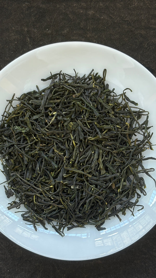 Dry leaf of French Cuisine Yulu apple aroma green tea